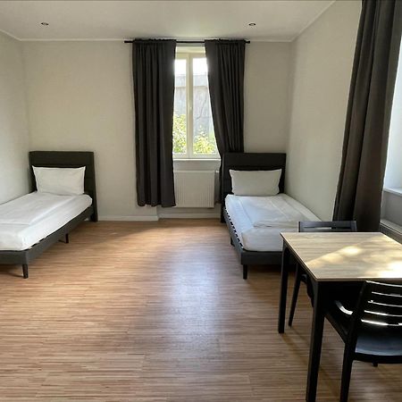 Ahoi Hostel Hamburg-Harburg Exteriör bild