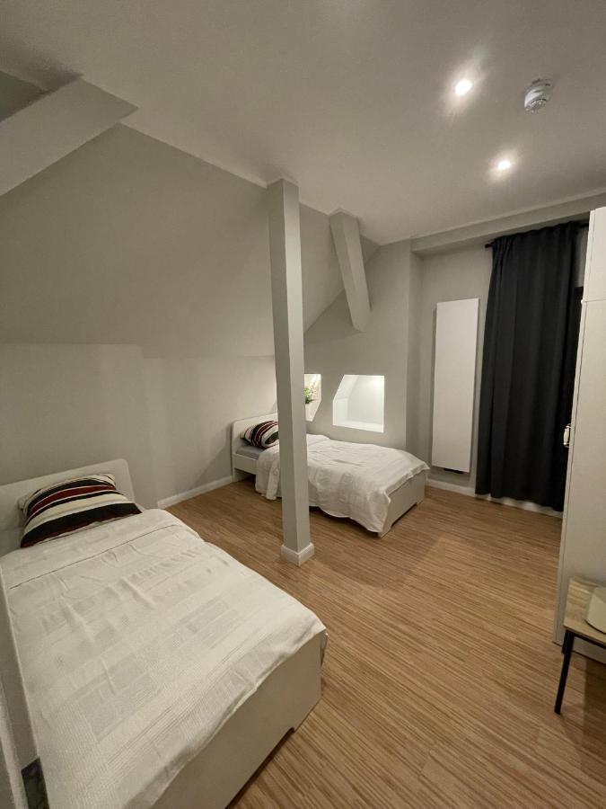 Ahoi Hostel Hamburg-Harburg Exteriör bild