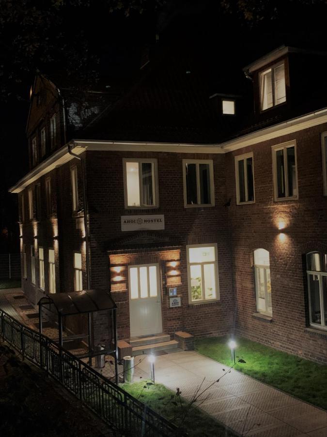 Ahoi Hostel Hamburg-Harburg Exteriör bild