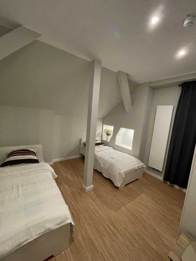 Ahoi Hostel Hamburg-Harburg Exteriör bild