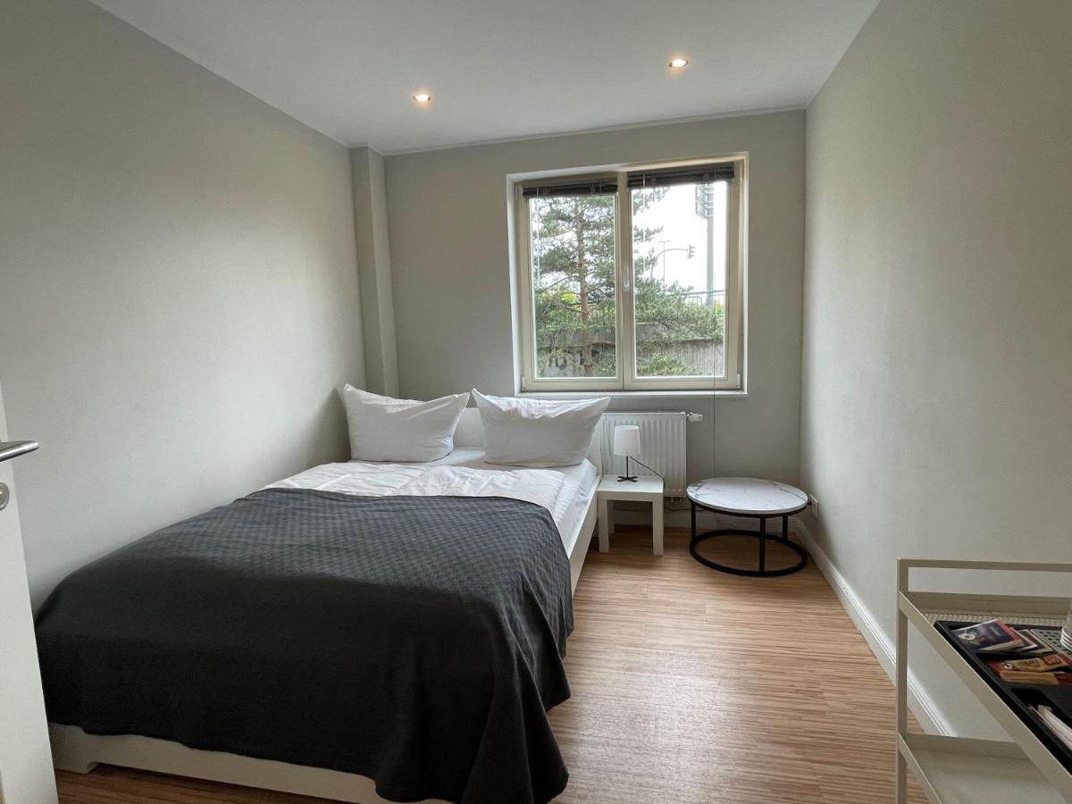 Ahoi Hostel Hamburg-Harburg Exteriör bild