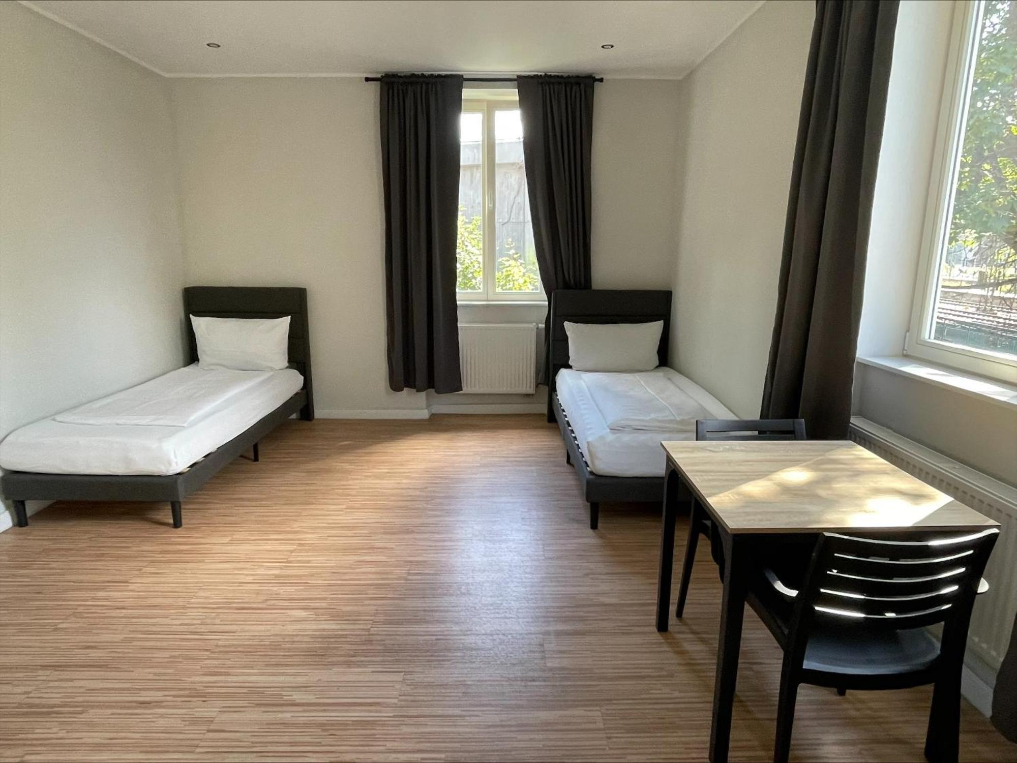 Ahoi Hostel Hamburg-Harburg Exteriör bild